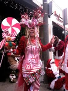 Yes, I know her costume is quite skimpy for some people's taste. But you have to admire her creativity with this one.