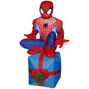 For the record, they have a lot of these Spider Man Christmas inflatables. So expect more on this post.