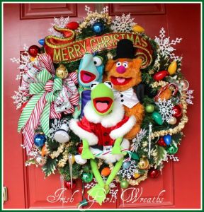 This one has Kermit with Fozzie and Gonzo. Also includes Christmas lights and baubles.