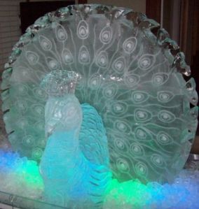 Helps that he has blue and green lights shining on him. Love the detail, too.