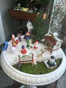 However, the Christmas special is a lot weirder than you know. It's kind of like Lord of the Rings made for kids on acid.