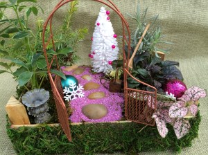 It even has a pink trail as well as purple baubles. Certainly to brighten your season with cheer.