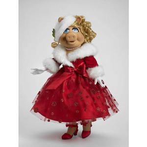 Knowing Piggy, this dress is probably from some high fashion designer. Since she dresses only from the best.