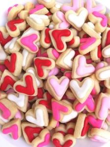 These are Valentine's Day mini cookies. And they're all in red, white, as well as shades of pink.