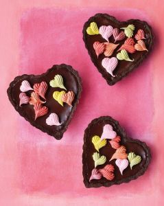 Each one has small hearts of a variety of different colors, too. Love these.