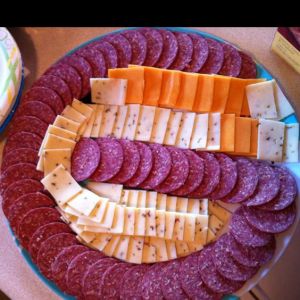 Yes, this is a Green Bay Packer snack tray. Oddly fitting since their team's name is derived by food packers. Yet, I think it would be more suitable if the G was in cheese.