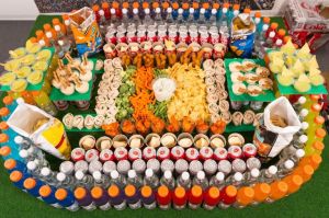 However, water is the only viable beverage option here as far as I'm concerned. Still, this quite ingenious.