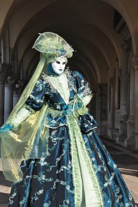 Though it works better as an accent color as seen here. Not sure about the veil.