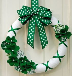 My Saint Patrick's Day craft post contained a wreath similar to this. However, it didn't have some of the decorations though.