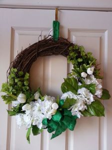 But please include the green ribbon at the front so it's for Saint Patrick's Day. Lovely.