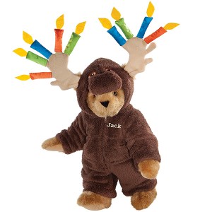 Sure it's no a Hanukkah tradition. But I couldn't resist leaving it out like I did the last time. Plus, it's adorable.