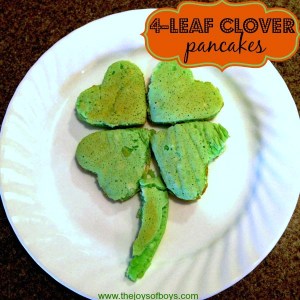 Yes, I know green food is disgusting. But at least you'll be lucky to have a pancake 4-leaf clover.