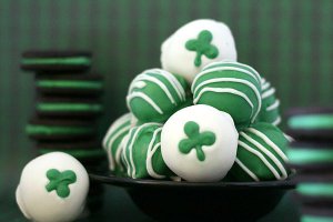 Some are green and some have shamrocks on them. Either way, I hope there's chocolate inside.