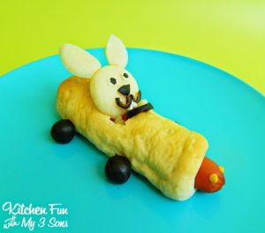 Sure it might be for a kid's lunch. But it's nevertheless cute. Like the little smile on the bunny's face.
