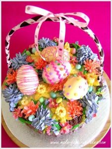 It is even filled with flowers and Easter eggs for you to see. Though I wouldn't eat the handle.