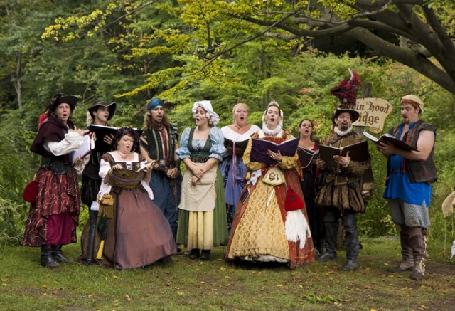 Gather Round All Ye Lords and Ladies to Marvel at These Magnificent Costumes  of the Ye Olde Renaissance Festival (Third Edition) | The Lone Girl in a  Crowd