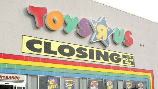 Toys R US To Close 87 Stores