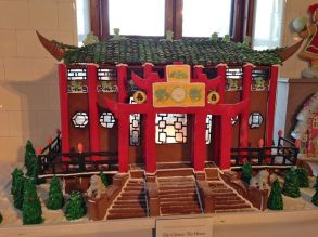 0d446743a1a24b285ed6f9185fca359b--house-template-ginger-bread