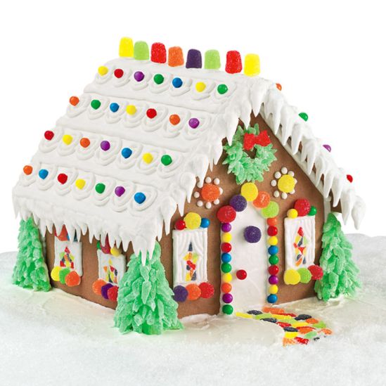 evergreen estate gingerbread house.jpg