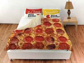 pizza-bedding