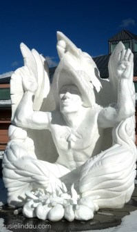 snow-sculpture-2