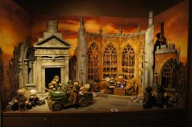 120624-teddy-bear-world-hawaii-world-war