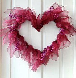 valentines-day-wreath11