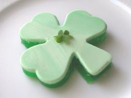 f87927cc2f42b2b9e26e91fd3a98f615