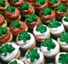 st patricks day cupcakes