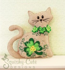 St.-Patricks-Day-Decorations-Felt-St.-Patricks-Day-Cat-Plushie