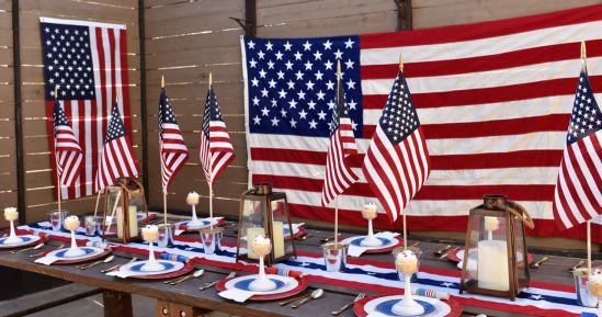 4th-of-July-party-table