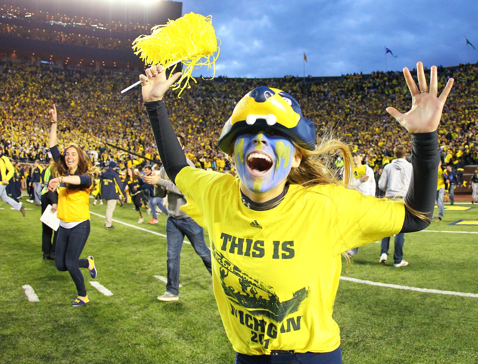 michigan-college-football-fans