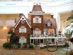 15_Gingerbread_House