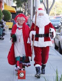 a-couple-dressed-up-as_5045630