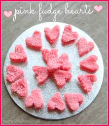 Valentines-Treats-Pink-Fudge-Hearts
