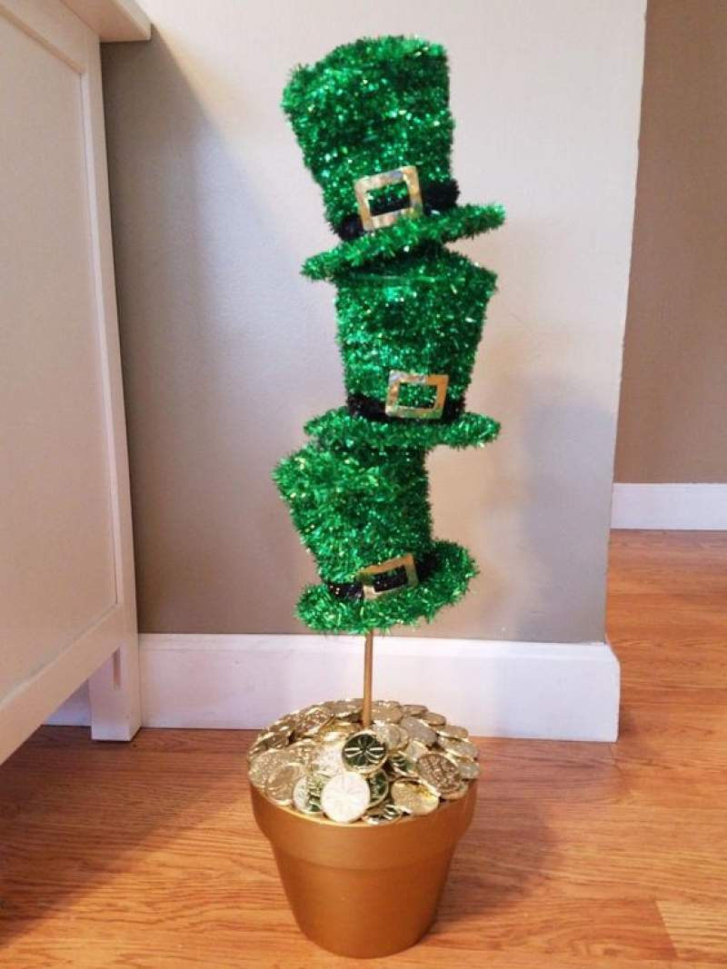 dollar-tree-DIY-for-St.-Patrick-Day